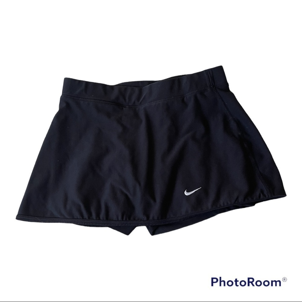 Nike DriFit Black Skort S